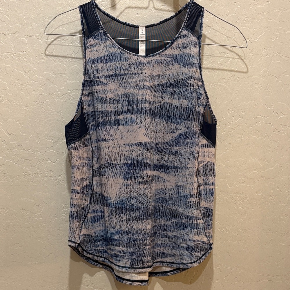 lululemon athletica Blue and Cream Tank Top